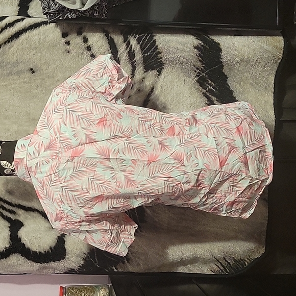 LON NYC pink/blue tropical button up - Picture 3 of 5